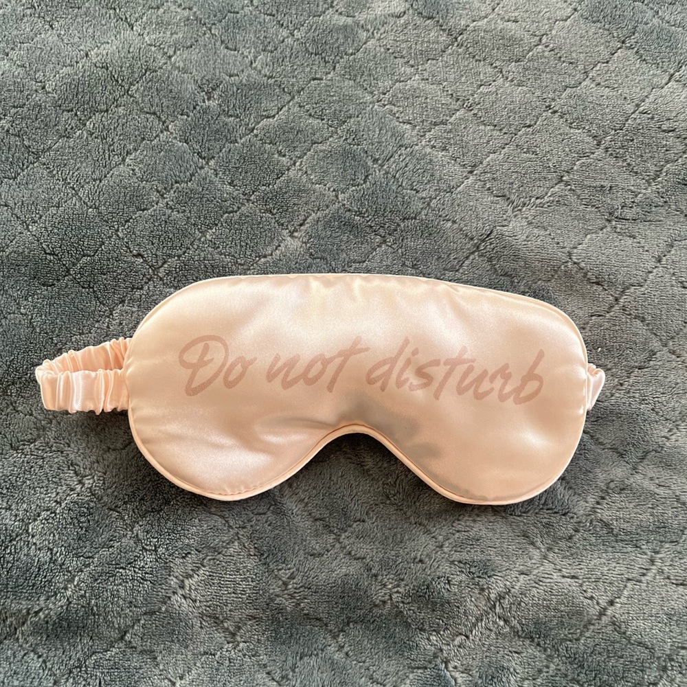 Elegant Pink Satin Eye Mask‎ that says do not disturb